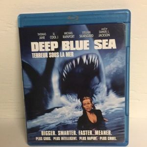 Deep blue sea in English and French blue ray disc